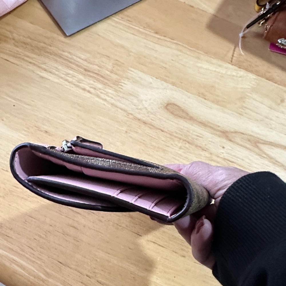 Coach NWOT Pink and Brown Women's Wallet - Picture 5 of 5